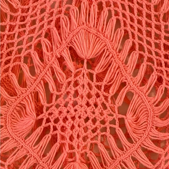 VENUS Coral Crochet Knit With Frinched Detailing Size M - Picture 4 of 8